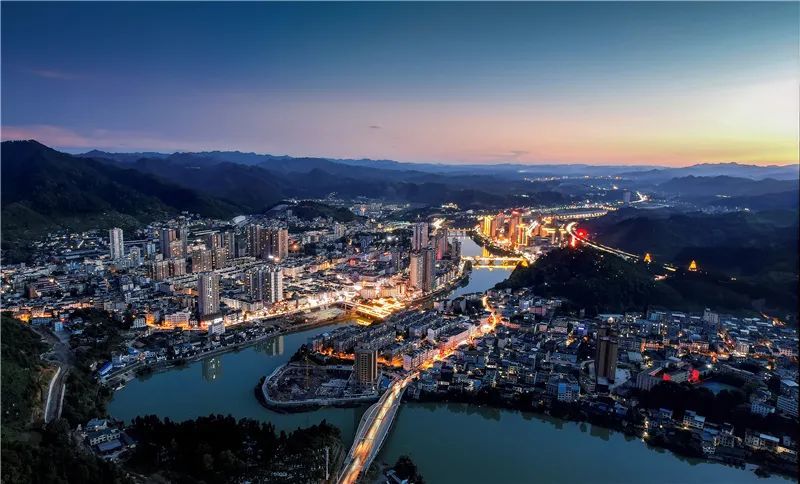 看玉屏城市的多种模样