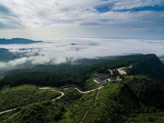 湖光山色春花冬雪山地康養旅居地瀘州給你安排上