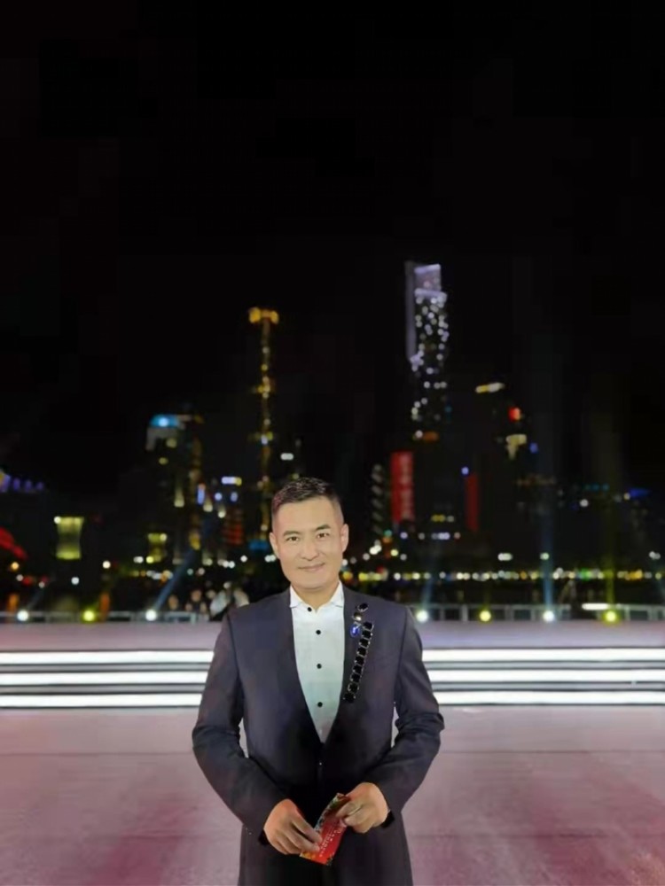 之俎江涛"新世纪之星"在新一届——第12届广东省"新世纪之星"艺术展演