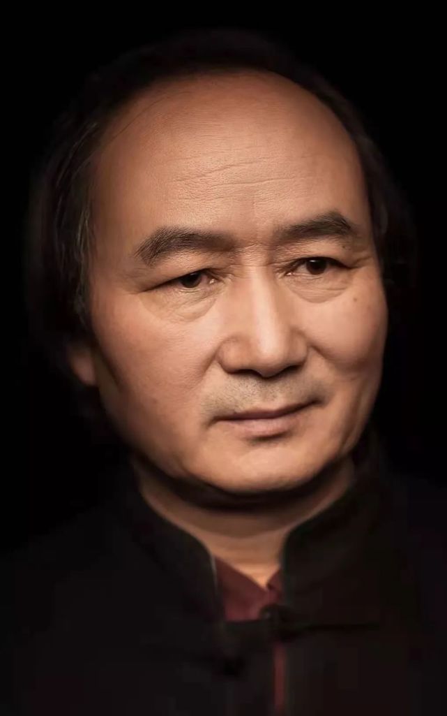 reader30刘亮程地上本没有路走的人多了也便成了路