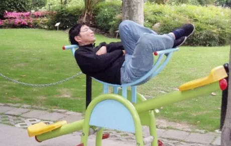 俗语睡觉不能头朝西脚朝东有没有道理