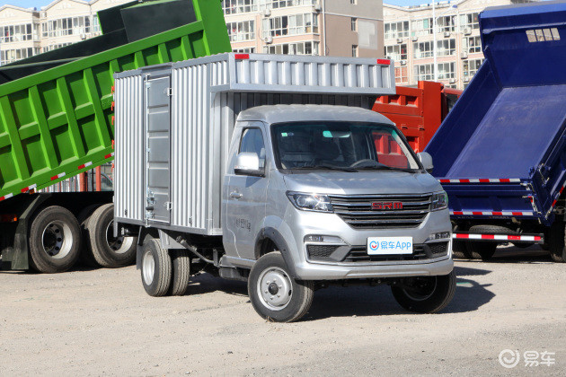 鲨向新能源能让年轻人秒爱的鑫源t30s能打破自主的封锁吗