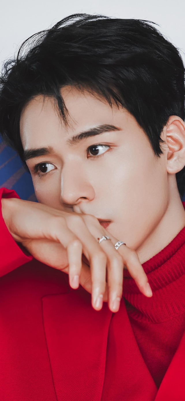 龚俊迷人的眼神