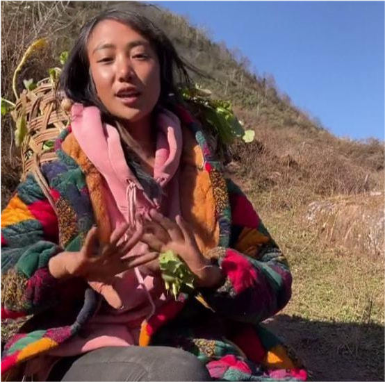 凉山孟阳喂猪放羊是人设线上装穷卖惨线下豪车名媛直播不赚钱