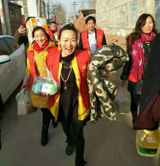 李洁翔,河北省保定市唐县军城镇贤表村人.