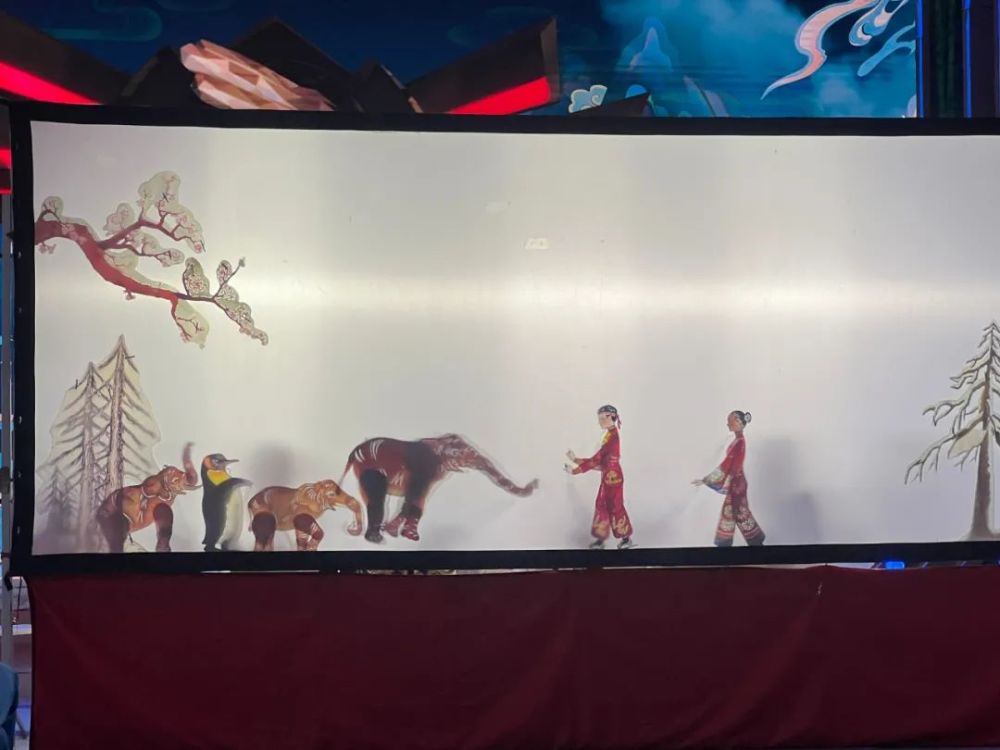 跳台滑雪俯式冰橇花样滑冰海淀冬奥皮影戏正式上演