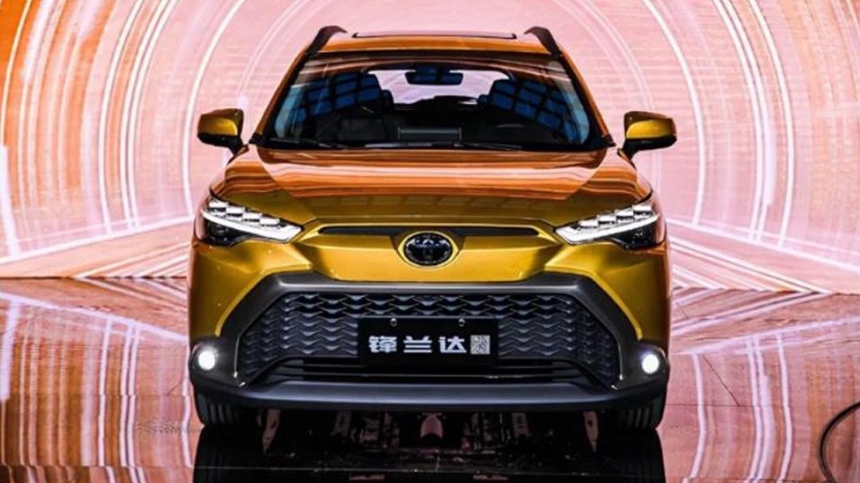 丰田锋兰达配20l扭力梁收割15万左右区间suv