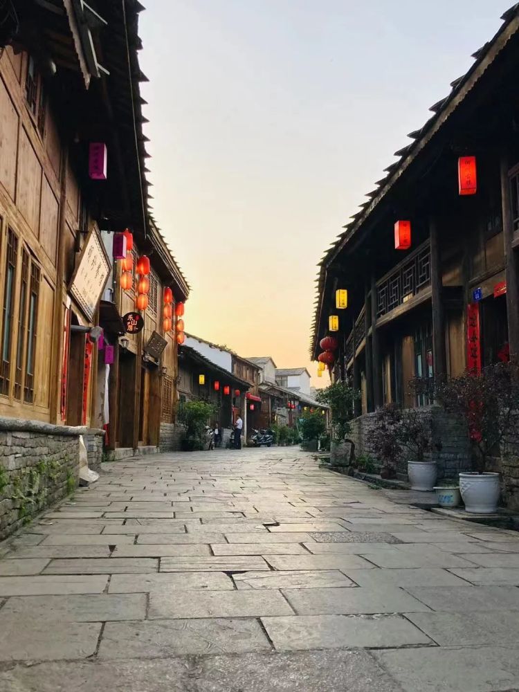 康养福地瀑乡安顺旧州古镇的四季如此美好你知道吗