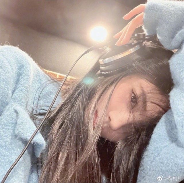 的好幸福","我感觉我要有这脸得天天盯着镜子感叹老娘怎么这么美"等等