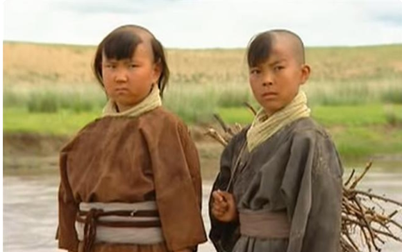 他是不折不扣的草原真英雄可以与铁木真比肩的只有他