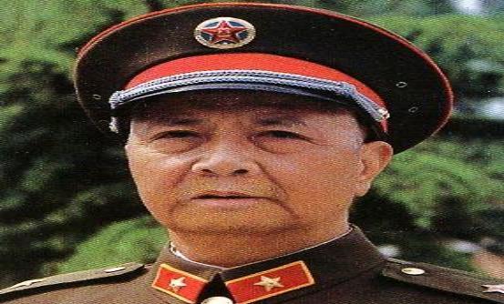 他是开国少将,二十出头就身兼三个要职,为了祖国奋斗终身|战士|朱云谦