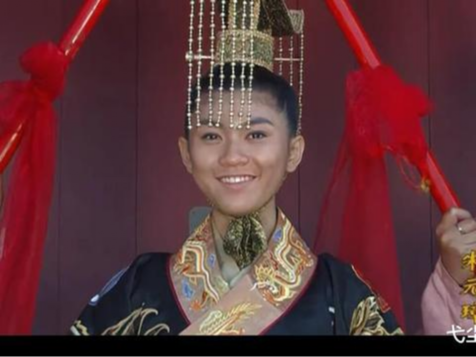 韩山童在红巾军被手下封为"明王,后来韩山童被元军所杀,韩林儿顺理成