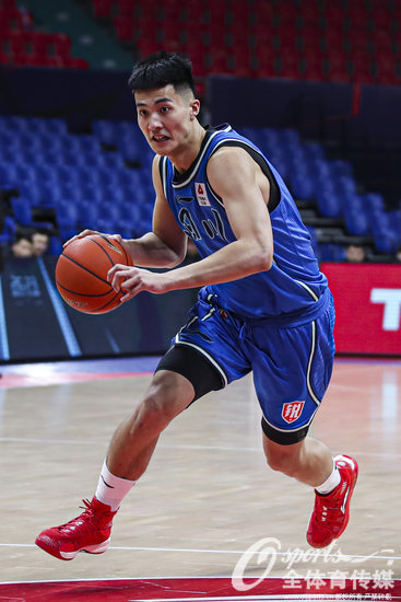 上海人朱松玮当选cba第二期月最佳星锐球员