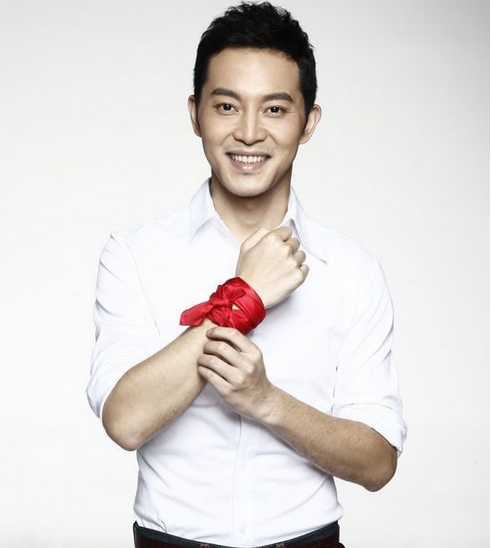 沙溢从军艺校草到油腻大叔落魄时借住胡可家红后送岳母豪宅