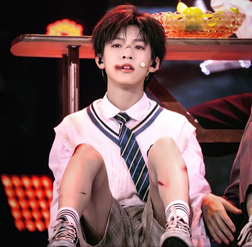 张泽禹头像合集