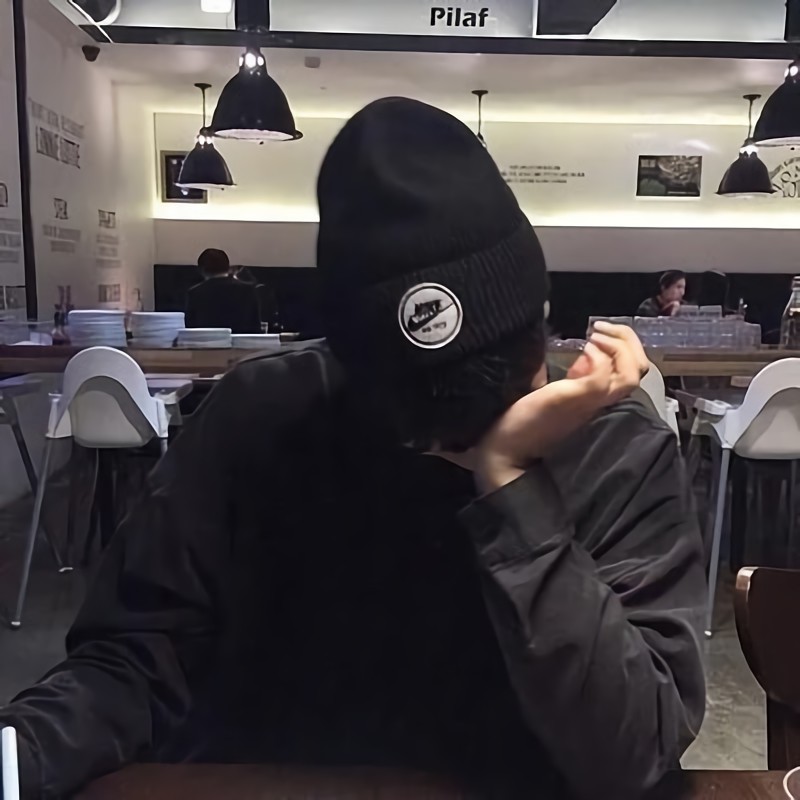 不露脸男生头像