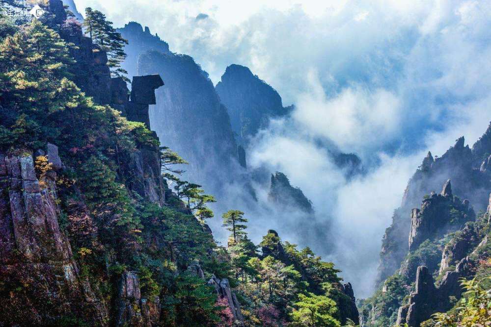 安徽的招牌旅遊景點黃山值得一去的人間仙境