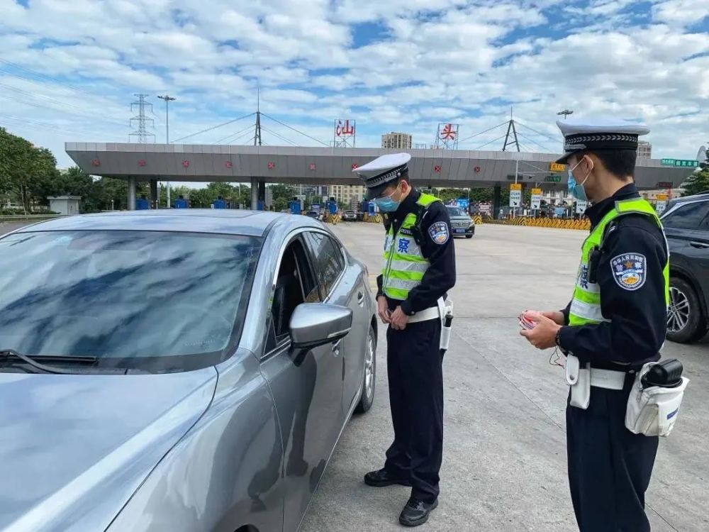 贵屿周边这些路口设卡全面严查