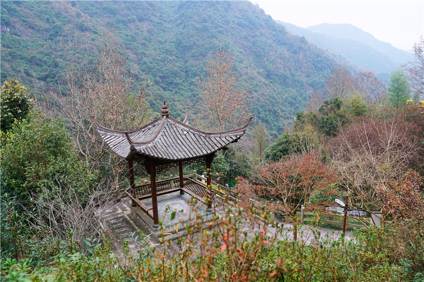 休閒度假,旅遊觀光的勝地,距離溫州市區124公里,泉眼就是泰順氡泉景區