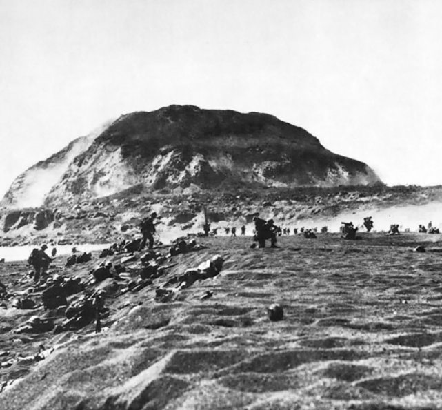日军在硫磺岛布下重兵,美军却认为岛屿薄弱,结果吃了一个大亏