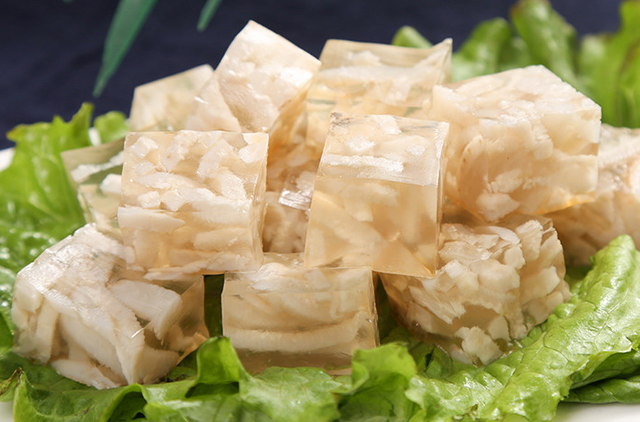 做猪皮冻掌握2不能3关键保证晶莹剔透成型快味道香