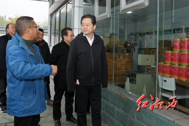 虢正贵在古丈县调研时强调:以茶兴业以茶富民 以产业兴旺带动乡村振兴