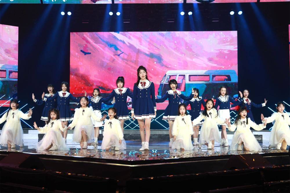 SNH48 GROUP第八届金曲大赏落幕（蒋芸王晓佳《渊》问鼎年度金曲）