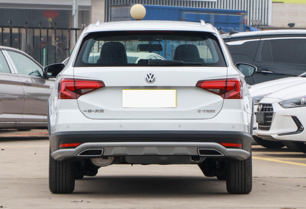 全新大众掀背车:1.5l 6at,加92汽油,空间奢华,仅10万_腾讯新闻