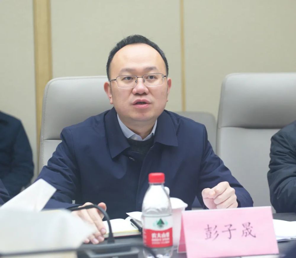 津市市长彭子晟一行考察德荣医疗智慧物流产业园