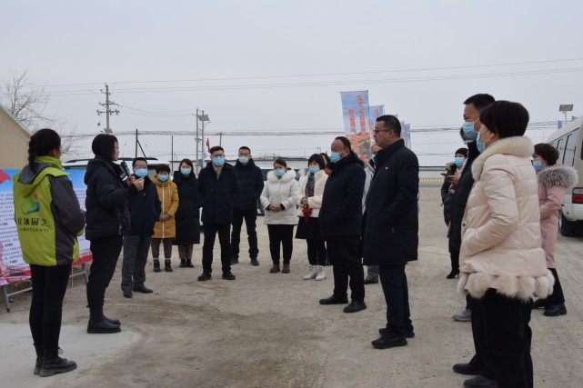 库尔勒市组织出席自治州第十五届人民代表大会