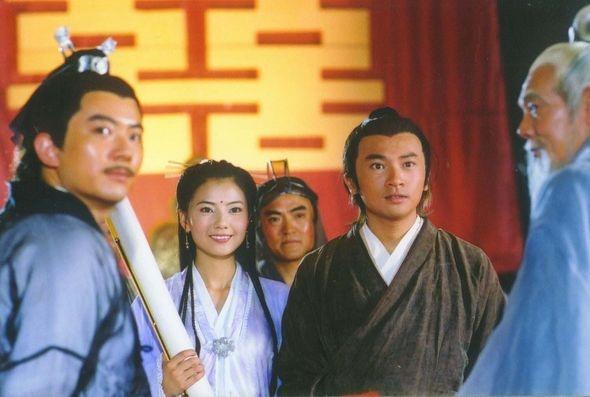 周芷若嫁给陈友谅赵敏嫁给朱元璋儿子那最终谁嫁给张无忌了