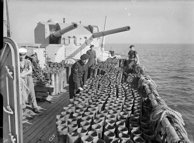 二战英国海军最大口径的高平两用炮,qf 5.25英寸舰炮