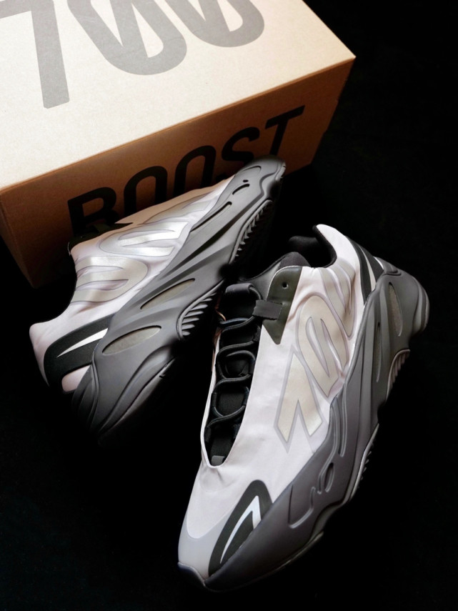 mnvn系列因为一体化的设计,所以小伙伴们一定要选大半码哦,不然可能会