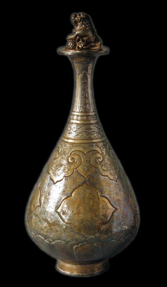 金由于贵重,多为一些贵重器皿上采用金箔工艺,银器和铜器在德兴唐宋