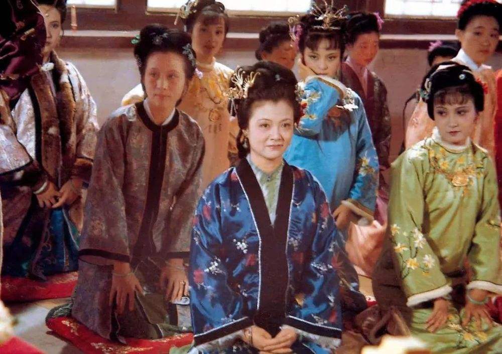 尤氏姐妹原本有非常好的出路只是被她们至亲亲手断送了