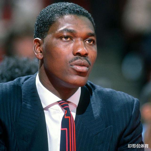 休斯顿火箭队为什么哈基姆奥拉朱旺是有史以来最伟大的国际球员