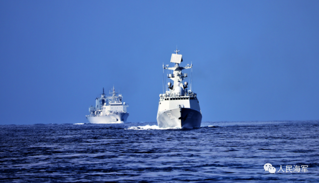 守卫深蓝航道海军第39批护航编队开展针对性训练掠影