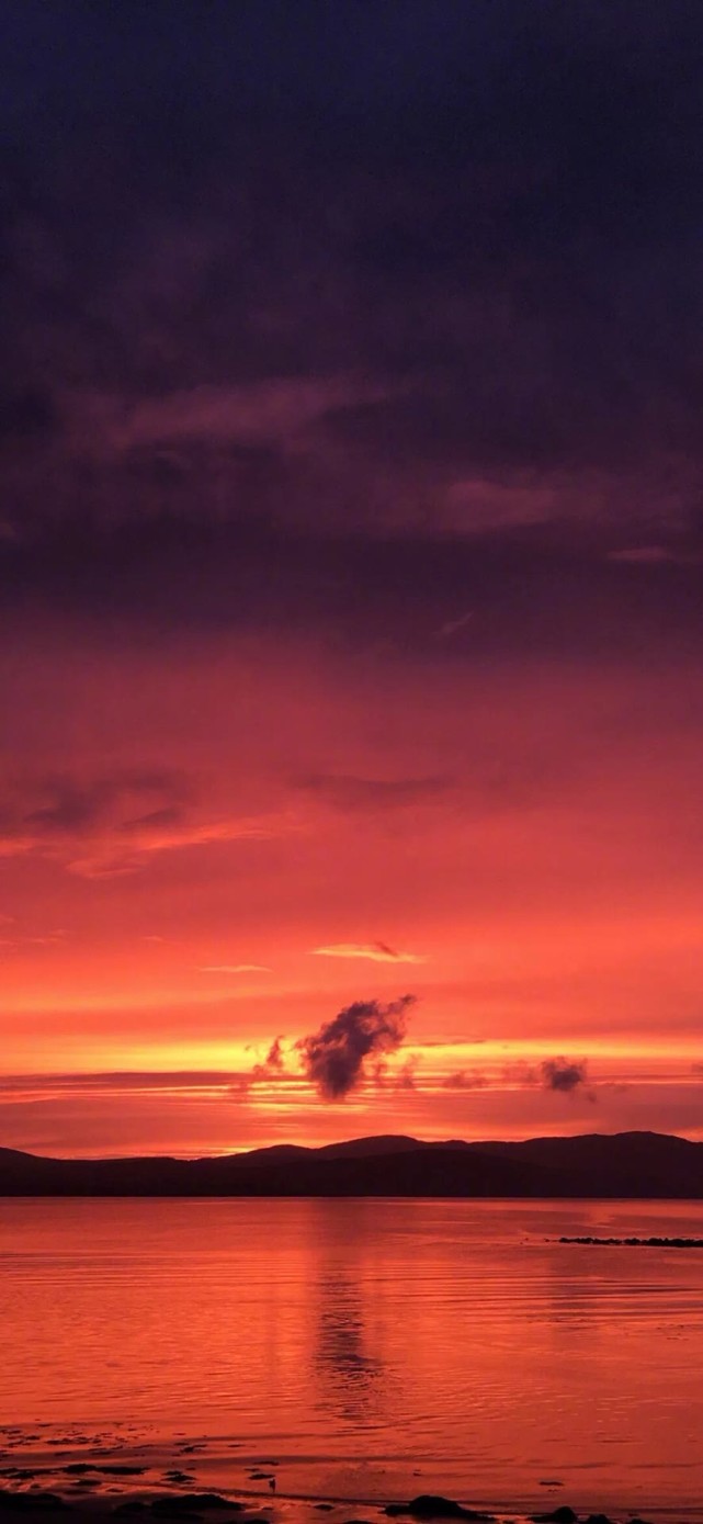 晚霞背景图日落之前星星会找月亮