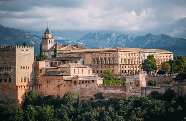 国内景点排行榜前十名_中国美景10大排名,国内一生必去的10个地方
