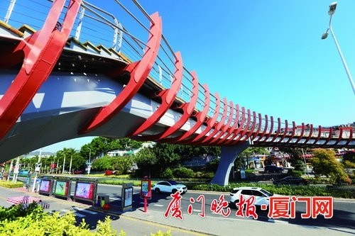 素有厦门"最文艺天桥"之称的曾厝垵渔桥翻新