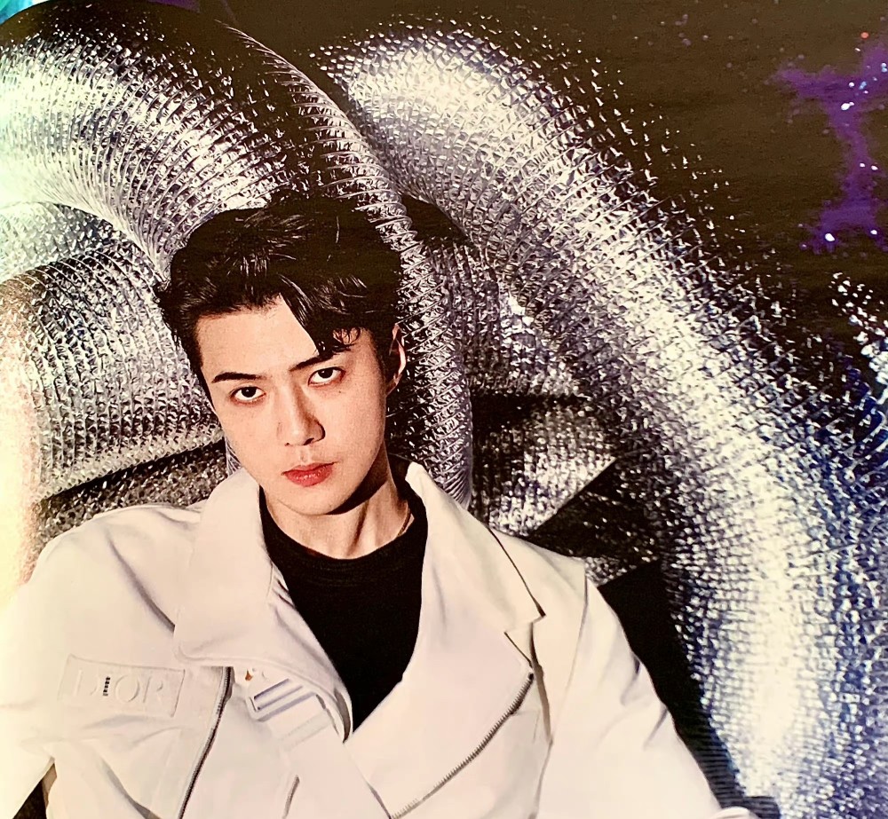 吴世勋正式亮相十周年十年前青涩十年后成熟爱豆成功转型演员