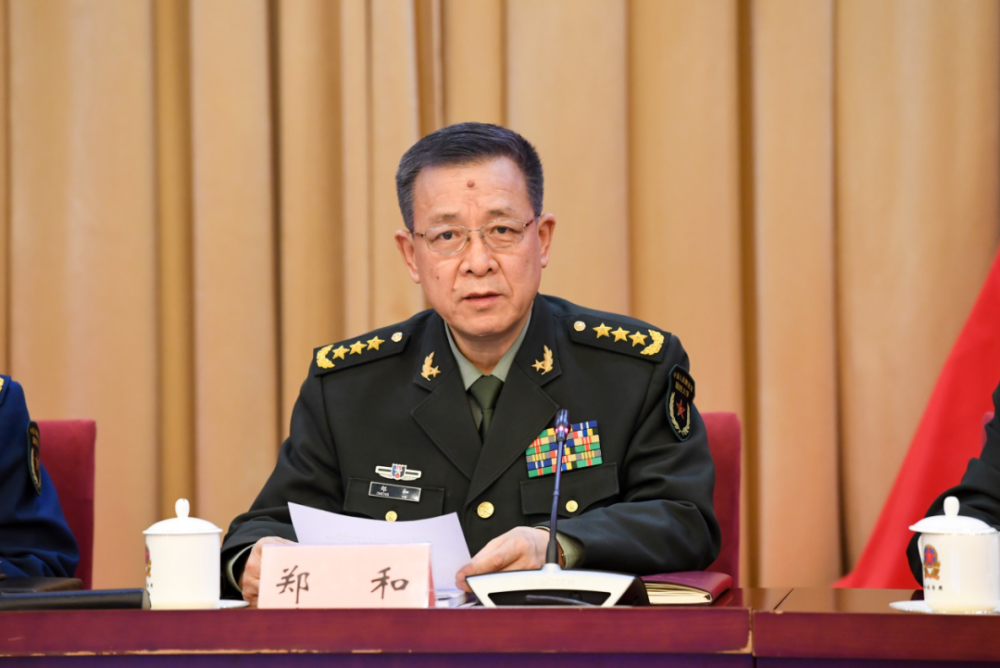 大学党委书记郑和同志围绕"深入贯彻新时代人才强军战略,推进军事教育