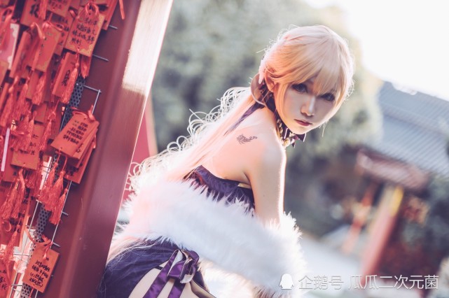 cosplay欣赏丨少女前线ots14紫雨心丨闪电姐百发百中