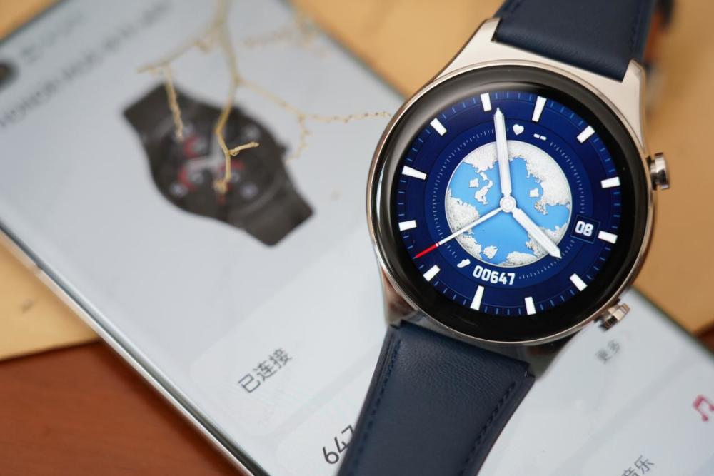 1299元起轻奢智能表首选荣耀手表gs3上手评测