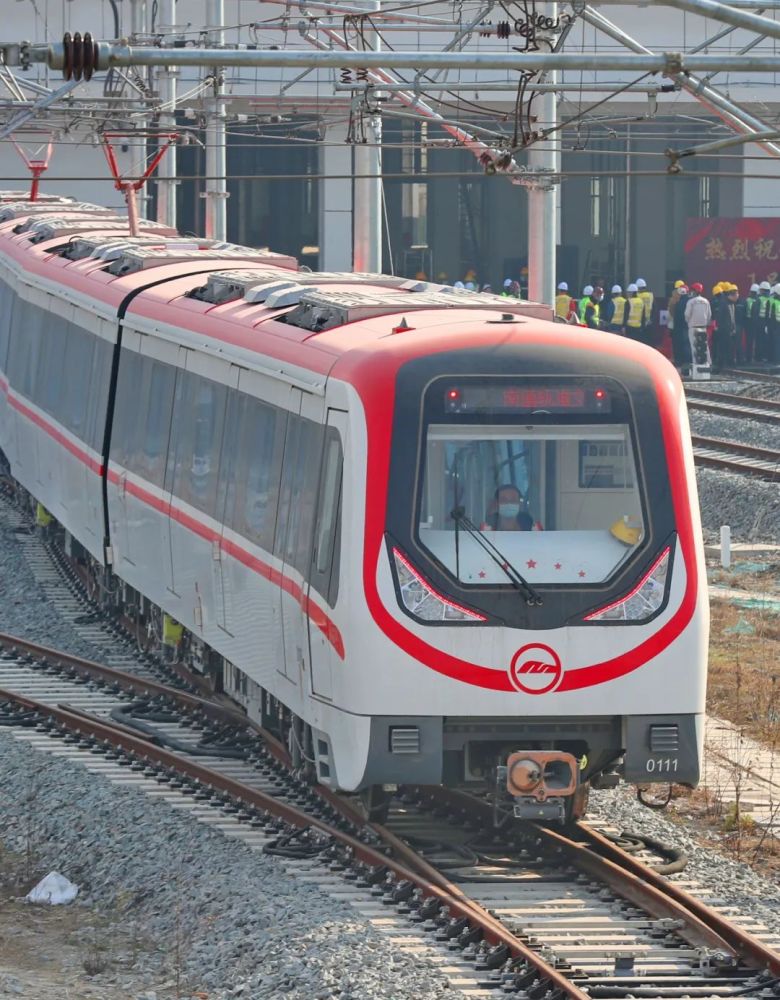 穿越濠河!南通地铁1,2号线顺利"会师"_腾讯新闻