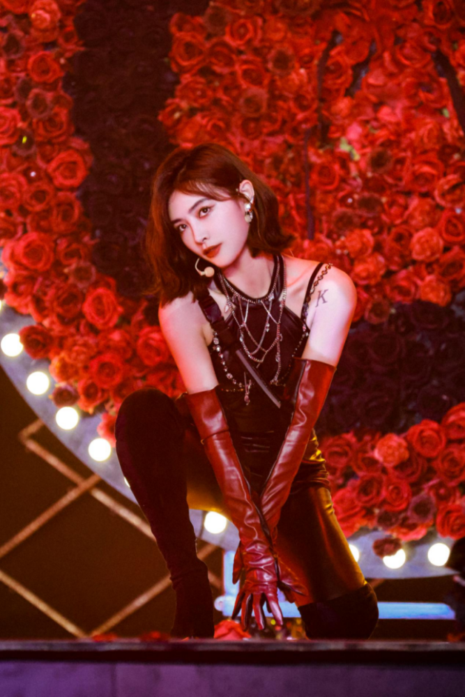 7senses携六专正式回归许佳琪戴萌首场演唱会掀舞台狂欢