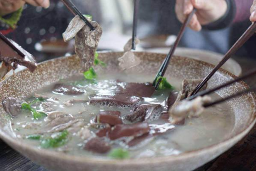 喝腊八粥吃刨汤祈福游古镇腊八节开始遂宁人这样迎新春