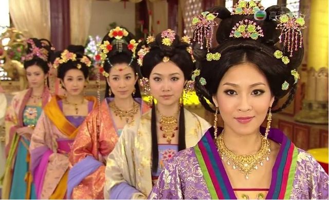 公主嫁到:佘诗曼演活了刁蛮公主,下嫁驸马的老套剧情,超好看!