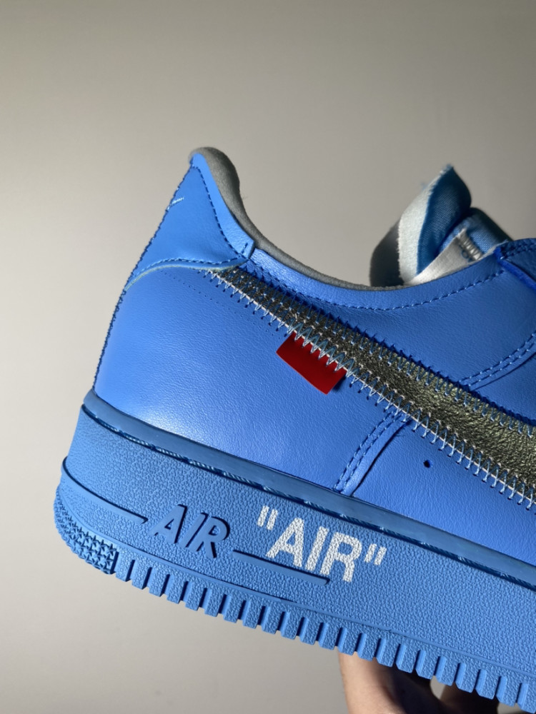 舍不得穿系列的艺术作品af1艺术馆蓝