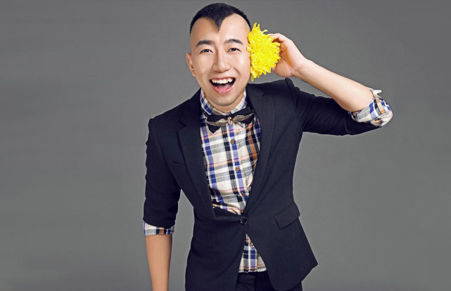 通过发文可以看出,马博很愤怒,他说即使声音再小也会坚持呐喊,并表示